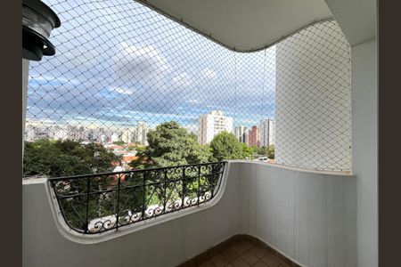 Apartamento à venda com 85m², 2 quartos e 2 vagas Apartamento à venda com 85m², 2 quartos e 2 vagasVaranda