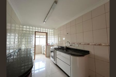 Apartamento à venda com 85m², 2 quartos e 2 vagas Apartamento à venda com 85m², 2 quartos e 2 vagasCozinha