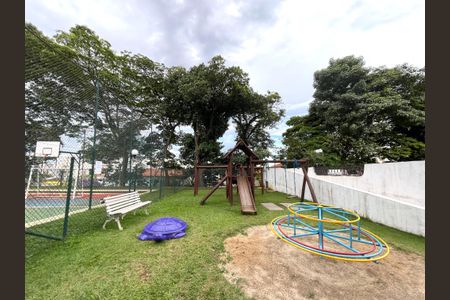 Apartamento à venda com 85m², 2 quartos e 2 vagas Apartamento à venda com 85m², 2 quartos e 2 vagasÁrea comum - Playground
