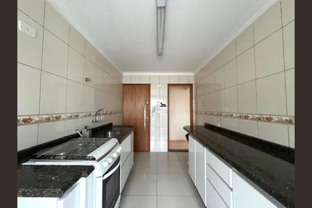 Apartamento à venda com 85m², 2 quartos e 2 vagas Apartamento à venda com 85m², 2 quartos e 2 vagasCozinha