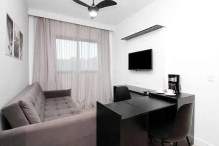 Apartamento para alugar com 28m², 1 quarto e 1 vagaSala/Cozinha