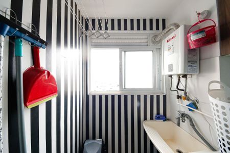 Apartamento para alugar com 47m², 2 quartos e 1 vagaÁrea de Serviço