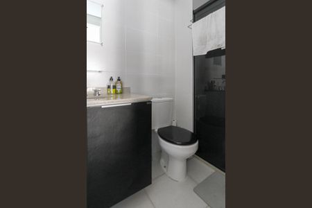 Apartamento à venda com 63m², 2 quartos e 1 vaga Apartamento à venda com 63m², 2 quartos e 1 vagaBanheiro