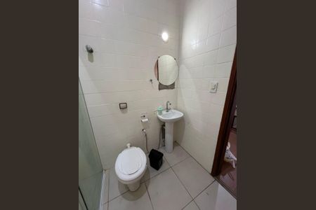 Apartamento para alugar com 81m², 2 quartos e 1 vaga Apartamento para alugar com 81m², 2 quartos e 1 vagaBanheiro