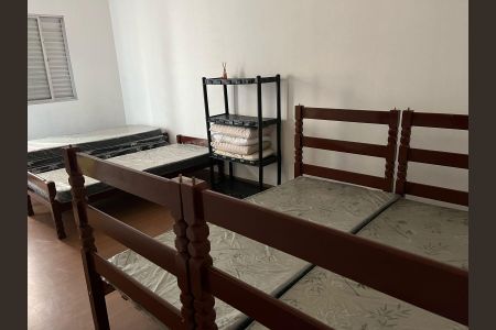 Apartamento para alugar com 81m², 2 quartos e 1 vaga Apartamento para alugar com 81m², 2 quartos e 1 vagaQuarto