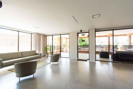 Apartamento à venda com 179m², 3 quartos e sem vagaÁrea comum