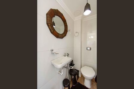 Apartamento à venda com 179m², 3 quartos e sem vagaBanheiro de Serviço