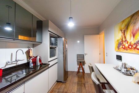 Apartamento à venda com 179m², 3 quartos e sem vagaCozinha