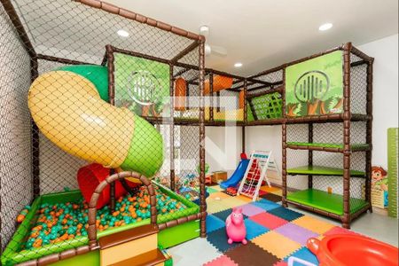 Apartamento à venda com 127m², 3 quartos e 3 vagas Apartamento à venda com 127m², 3 quartos e 3 vagasBrinquedoteca