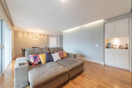 Apartamento à venda com 127m², 3 quartos e 3 vagas Apartamento à venda com 127m², 3 quartos e 3 vagasSala