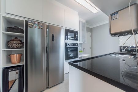 Apartamento à venda com 127m², 3 quartos e 3 vagas Apartamento à venda com 127m², 3 quartos e 3 vagasCozinha