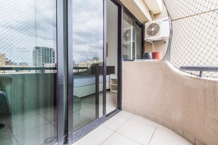 Apartamento para alugar com 60m², 1 quarto e 1 vagaVaranda
