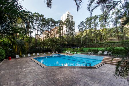 Apartamento para alugar com 60m², 1 quarto e 1 vagaPiscina