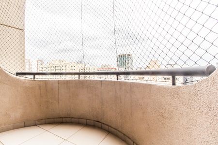 Apartamento para alugar com 60m², 1 quarto e 1 vagaVaranda