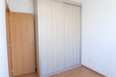 Apartamento para alugar com 49m², 2 quartos e 1 vagaquato 2