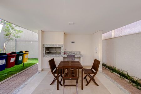 Apartamento à venda com 32m², 2 quartos e sem vagaÁrea comum - Churrasqueira