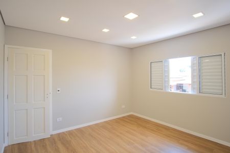 Casa à venda com 280m², 4 quartos e 2 vagasSuíte 3