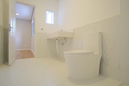 Casa à venda com 280m², 4 quartos e 2 vagasBanheiro da Suíte 3