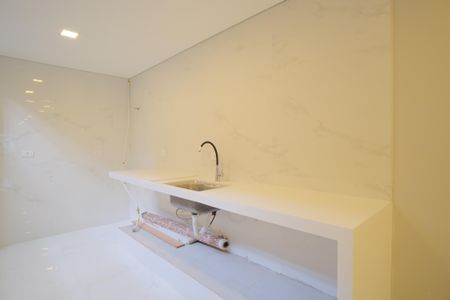 Casa à venda com 280m², 4 quartos e 2 vagasCozinha e Área de Serviço