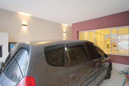 Casa à venda com 280m², 4 quartos e 2 vagasGaragem