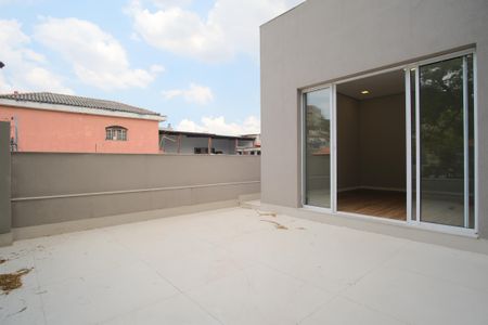 Casa à venda com 280m², 4 quartos e 2 vagasVaranda da Suíte 2