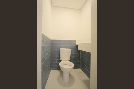 Casa à venda com 280m², 4 quartos e 2 vagasLavabo