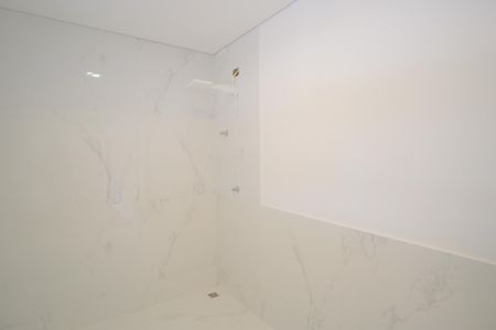 Casa à venda com 280m², 4 quartos e 2 vagasBanheiro da Suíte 1