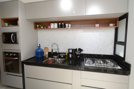 Casa à venda com 110m², 3 quartos e 2 vagasDetalhe da cozinha