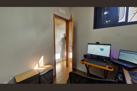 Casa à venda com 110m², 3 quartos e 2 vagasQuarto 2