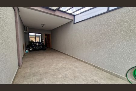 Casa à venda com 110m², 3 quartos e 2 vagasÁrea comum