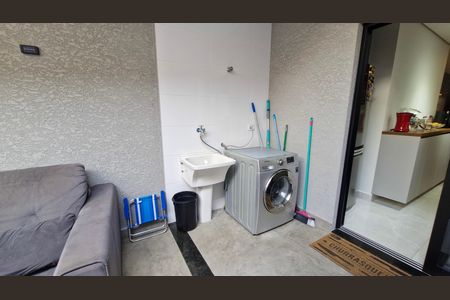 Casa à venda com 110m², 3 quartos e 2 vagasÁrea de serviço