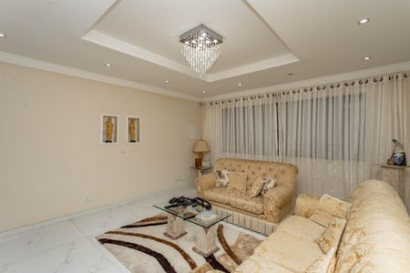Casa à venda com 360m², 4 quartos e 2 vagasSala 