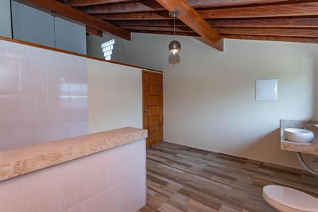 Casa à venda com 360m², 4 quartos e 2 vagasBanheiro social 2 