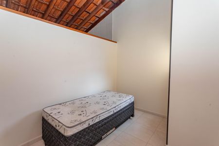 Casa à venda com 360m², 4 quartos e 2 vagasQuarto 4 