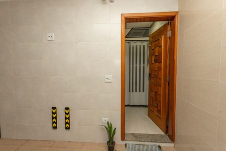 Casa à venda com 360m², 4 quartos e 2 vagasEntrada 