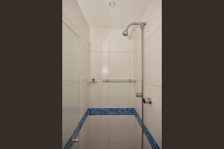 Apartamento à venda com 75m², 2 quartos e 1 vaga Apartamento à venda com 75m², 2 quartos e 1 vagaBanheiro do Quarto