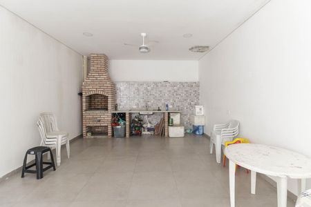 Apartamento à venda com 62m², 2 quartos e 1 vaga Apartamento à venda com 62m², 2 quartos e 1 vagaChurrasqueira