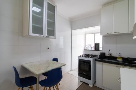 Apartamento para alugar com 70m², 2 quartos e 1 vagaCozinha