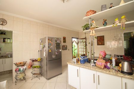 Casa à venda com 380m², 3 quartos e 4 vagas Casa à venda com 380m², 3 quartos e 4 vagasCopa e Cozinha