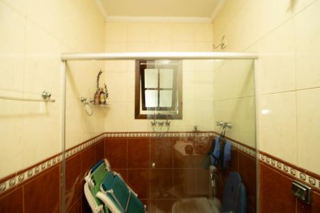 Casa à venda com 380m², 3 quartos e 4 vagas Casa à venda com 380m², 3 quartos e 4 vagasBanheiro 4