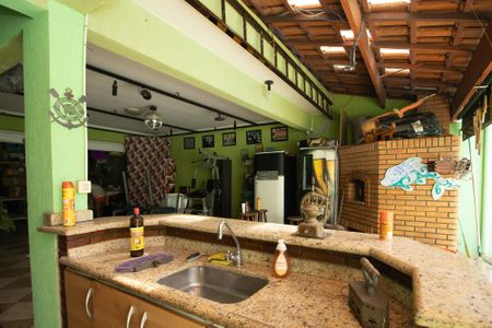 Casa à venda com 380m², 3 quartos e 4 vagas Casa à venda com 380m², 3 quartos e 4 vagasChurrasqueira