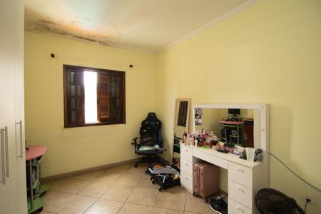 Casa à venda com 380m², 3 quartos e 4 vagas Casa à venda com 380m², 3 quartos e 4 vagasQuarto 2