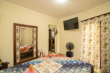 Casa à venda com 380m², 3 quartos e 4 vagas Casa à venda com 380m², 3 quartos e 4 vagasSuíte