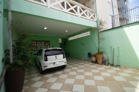 Casa à venda com 380m², 3 quartos e 4 vagas Casa à venda com 380m², 3 quartos e 4 vagasGaragem