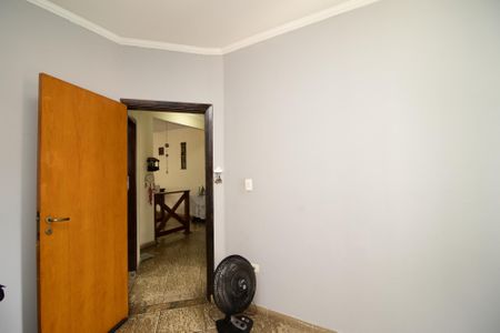 Casa à venda com 380m², 3 quartos e 4 vagas Casa à venda com 380m², 3 quartos e 4 vagasQuarto 1
