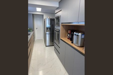 Apartamento à venda com 175m², 3 quartos e 3 vagasFoto 01