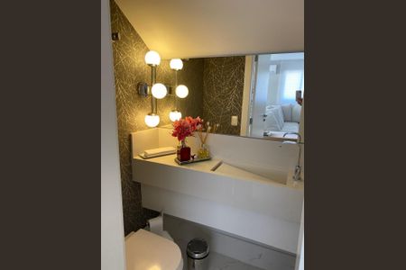 Apartamento à venda com 175m², 3 quartos e 3 vagasFoto 01