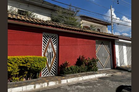 Casa à venda com 250m², 3 quartos e 5 vagasFachada