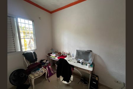 Quarto 1 de casa à venda com 3 quartos, 250m² em Vila Romero, São Paulo