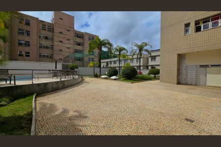 Apartamento à venda com 180m², 4 quartos e 3 vagas Apartamento à venda com 180m², 4 quartos e 3 vagasÁrea comum
